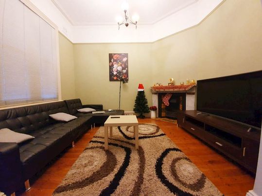 Surry Hills - Photo 1