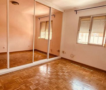 Piso de alquiler en Calle Conejito de Málaga, 5, La Luz - El Torcal - Photo 5