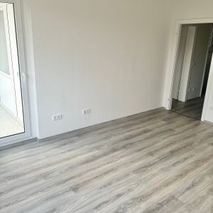Schöne 2-Zimmer-Wohnung mit Balkon und Tageslichtbad - Foto 2