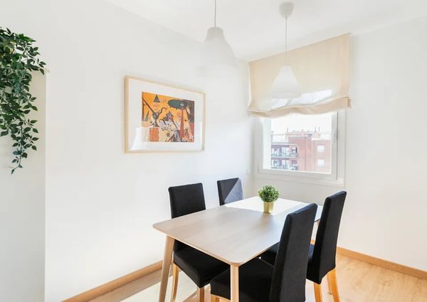 Carrer de la Marina, Barcelona, Catalonia 08005