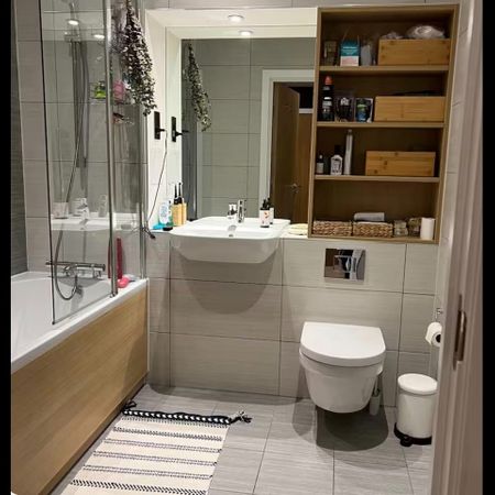 2 Bed Flat, Brixton Road, SW9 - Photo 4