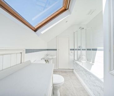 2 bedroom end of terrace house to rent - Photo 6