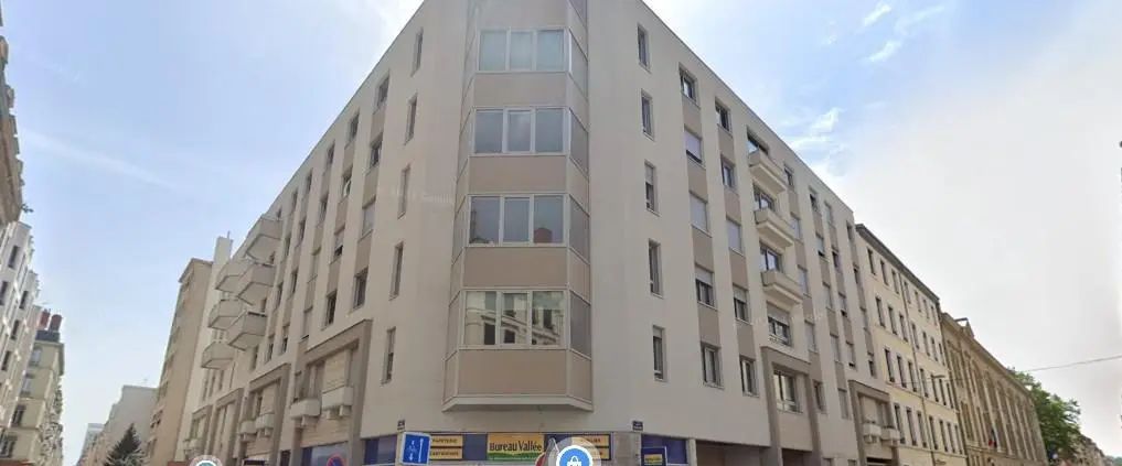 Appartement à louer 3 pièces 77.13m² - Photo 1