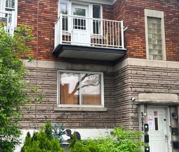Rue Sauvé E., H2B 1A8, Montréal - Photo 4