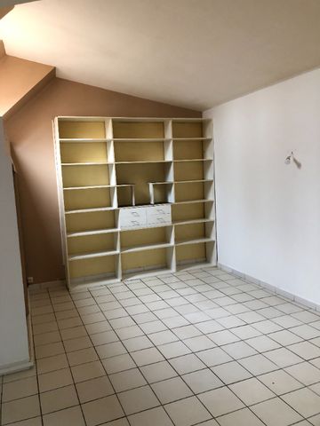 Appartement Compiegne 1 pièce(s) 25 m2, - Photo 4