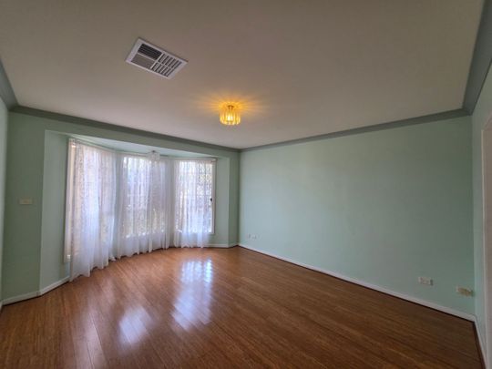 For Lease – Spacious Family Home - Photo 1