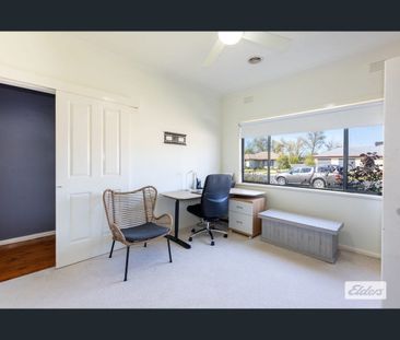 Three Bedroom Home - Photo 6