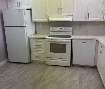 24 Hanover Road #1705 - Photo 2