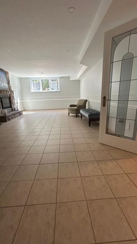 For Lease - 1112 Hawthorne Court Unit# Bsmt, Mississauga, Ontario - Photo 4