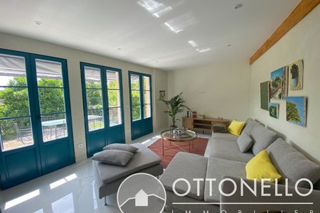 Maison de ville meublée - Roquebrune Sur Argens 3 pièces 80m2 avec jardinet - Photo 2