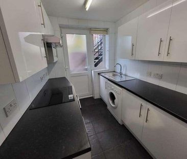 Ruthin Close, Luton, LU1 - Photo 3