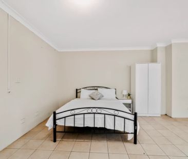 11 Liberty Street Enmore, Sydney - Photo 3