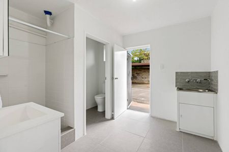 Renovated One-Bedroom Unit - Prime CBD Proximity - Photo 5