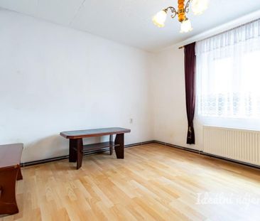 Pronájem bytu 2+1 41 m2 - Fotografie 4