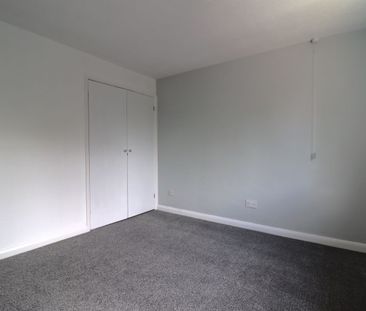 4 Bedroom - Photo 2