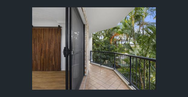 Stylish Renovated 1-Bedroom Unit in Central Southport - Photo 1