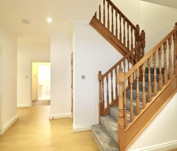 5 bedroom detached house to rent - Photo 1