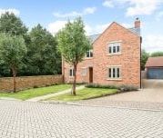 5 bedroom detached house to rent - Photo 4