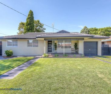 Modern Family Home! - Photo 4