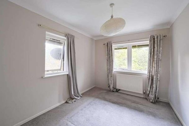 Manchester Road, Isle Of Dogs, E14 - Photo 1