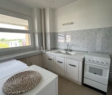 Location Appartement 1 pièce 26m² - Photo 4