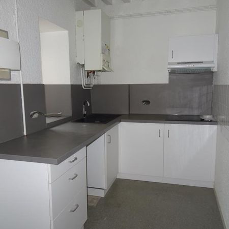 Location Appartement 2 pièces 63m² - Photo 3