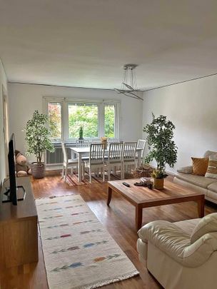 Flyktinggatan, Tyringe - Foto 1