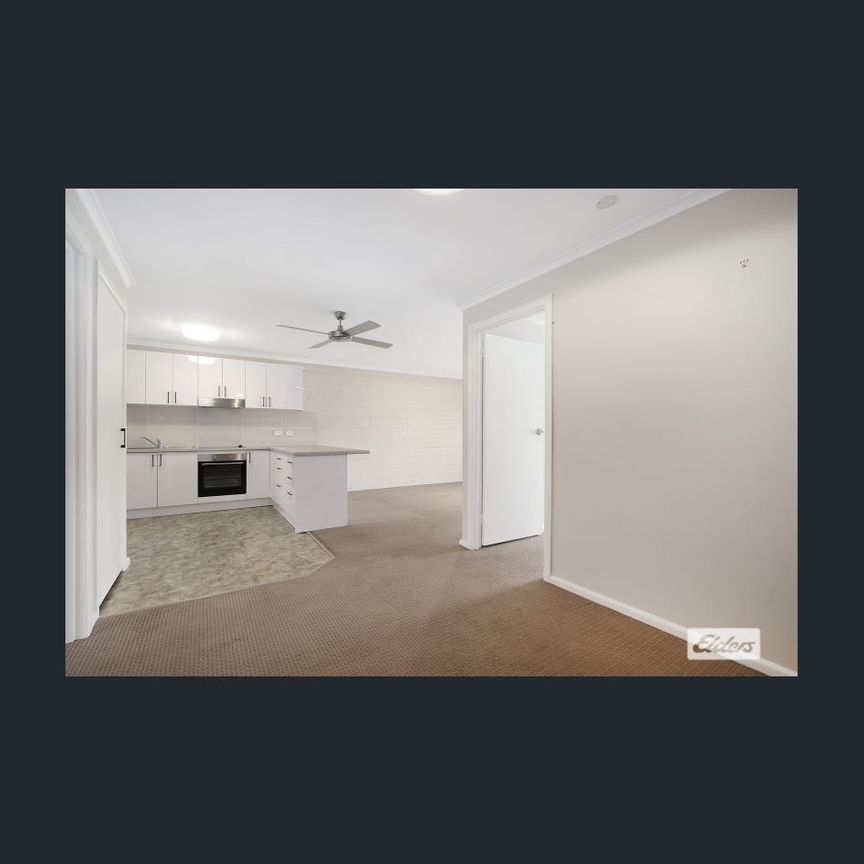 Comfortable and Convenient - Photo 1