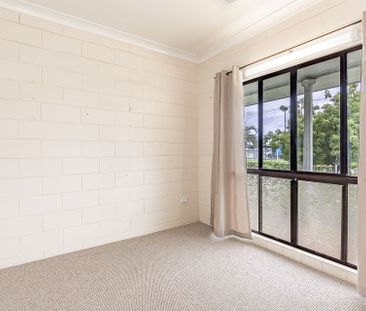 7 Carney Street, Cluden - Photo 1