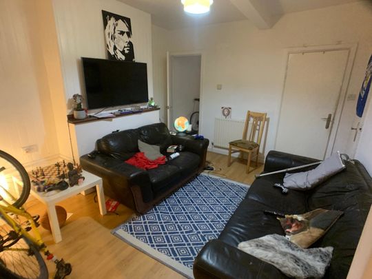 Burlington Avenue, Melrosegate - P2267 - Photo 1