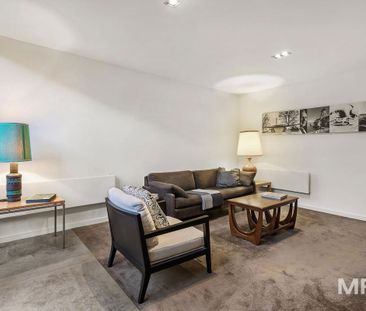 2/43-49 Clowes Street, South Yarra - Photo 2