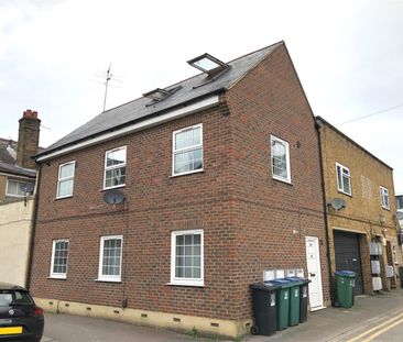 St. Albans Road, Watford - Photo 3