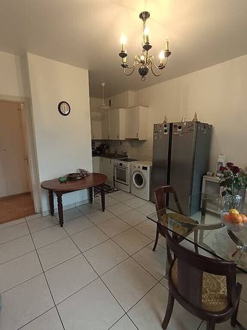 XI. Bel appartement de 3 pièces avec balcon et à côté du lac à Genève - Foto 5