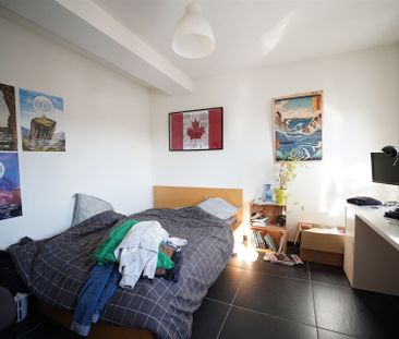 - 2 bedrooms - Photo 2