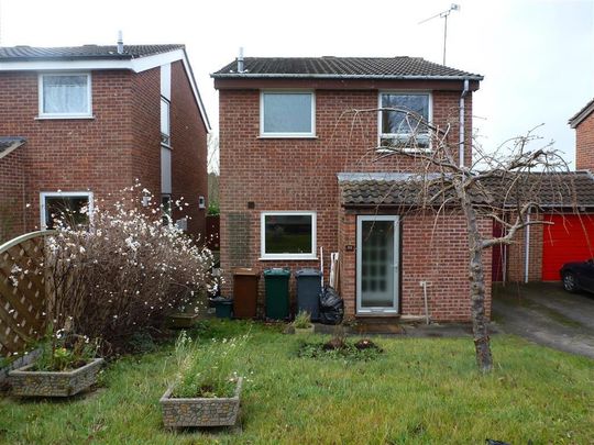 Pinfold Close - Photo 1