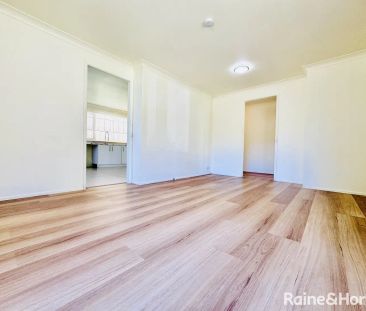 “Your Perfect Family Home Awaits” - Photo 6