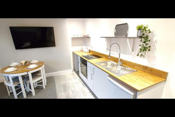 1 bedroom apartment to rent - Photo 1