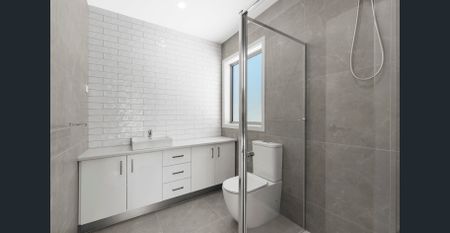 STYLE, SPACE, QUALITY AND NEAR-NEW LUXURY LIVING - Photo 5