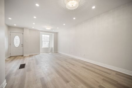 For Lease - 274 Boon Avenue Unit# Mn &2nd, Toronto, Ontario - Photo 3
