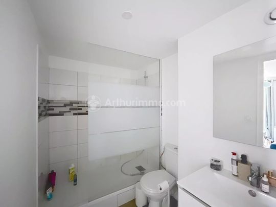 Location Appartement 2 pièces 17m² CHAMALIERES 63400 - Photo 1