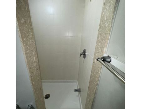 For Lease - 32 Golden Springs Drive Unit# Bsmt, Brampton, Ontario - Photo 2