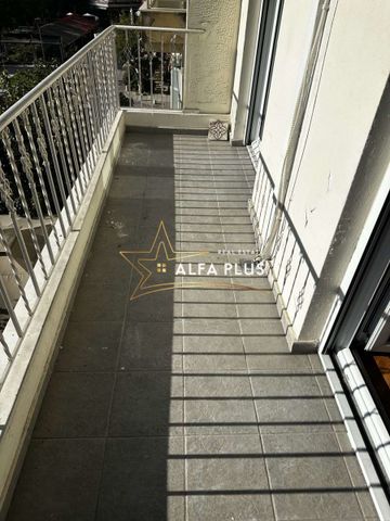 Διαμέρισμα για ενοικίαση Πλατεία Ναυαρίνου (Κέντρο Θεσσαλονίκης) - Photo 2
