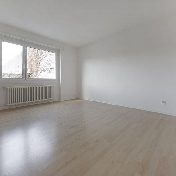 Zentrale 4 Zimmer-Wohnung in Olten! - Foto 1
