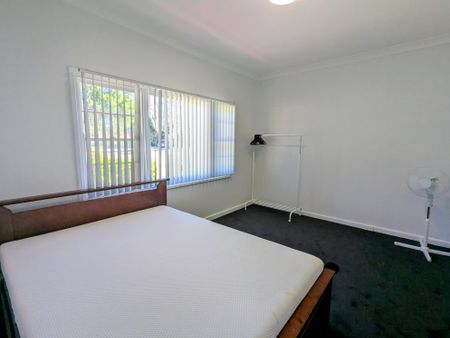 Modern Shared Living Near Curtin - Comfortable Rooms in Manning - Photo 5