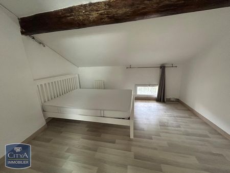 Location Appartement 3 pièces 35m² CARPENTRAS 84200 - Photo 3