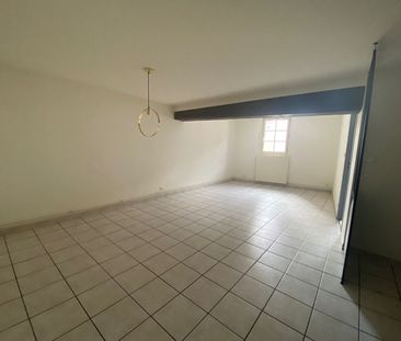 Location appartement 4 pièces, 77.68m², Bourg-en-Bresse - Photo 1