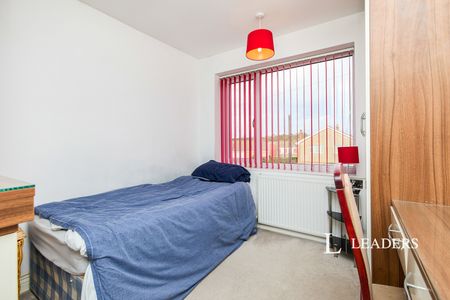 4 bedroom house to rent Gedling Road, Arnold, Nottingham, Nottinghamshire, NG5 - Photo 5