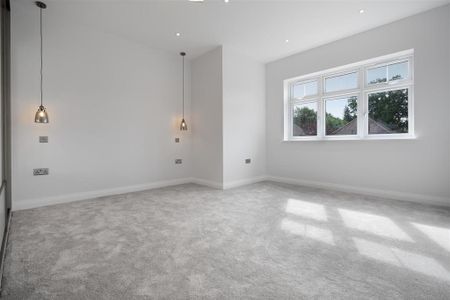 5 bedroom detached house to rent - Photo 5