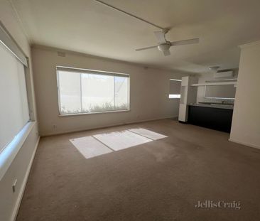 1/40 Dundas Street, Thornbury - Photo 2