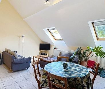 Duplex te huur in Gembloux voor € 850 met 2 slaapkamers - Foto 1